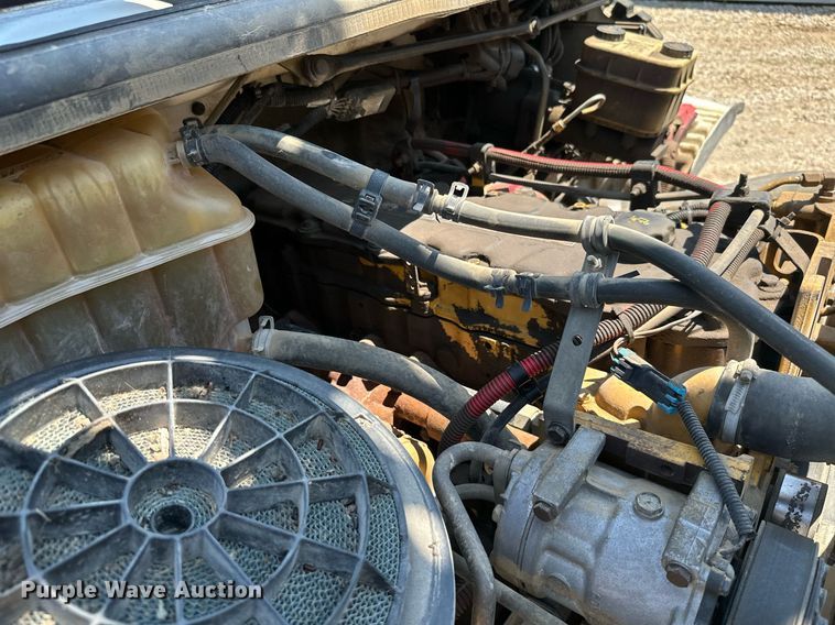 image for item MB9575 2005 Freightliner Business Class M2  drilling rig truck