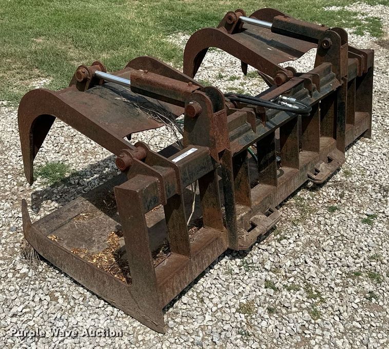 image for item MB9647 Skid steer grapple bucket