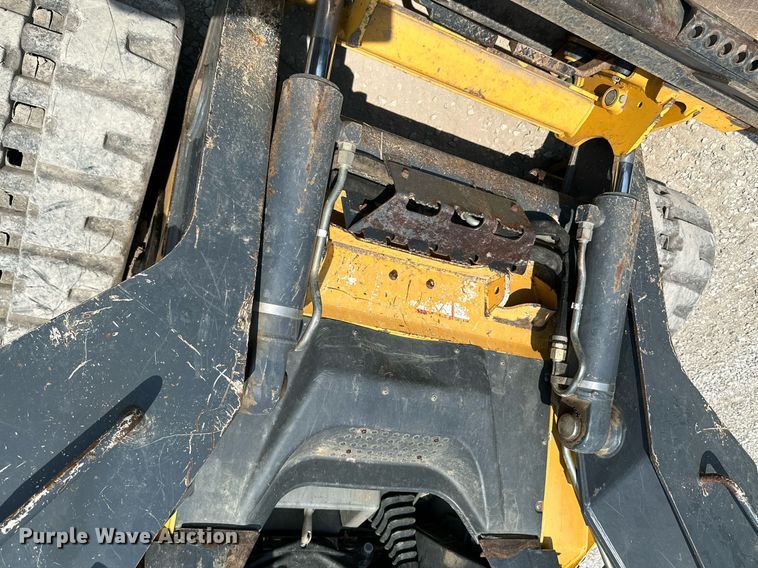 image for item MB9649 2011 John Deere 329D  tracked skid steer loader