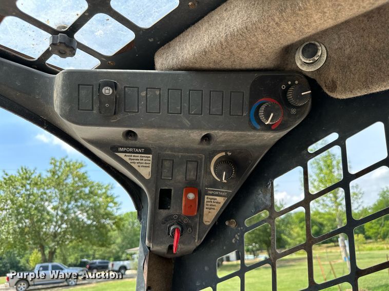 image for item MB9649 2011 John Deere 329D  tracked skid steer loader