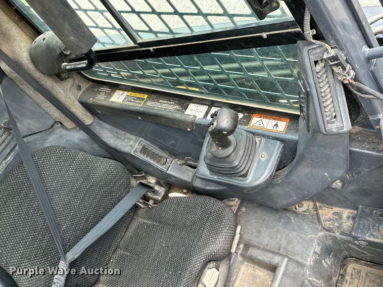 image for item MB9653 2011 John Deere 323D  tracked skid steer loader