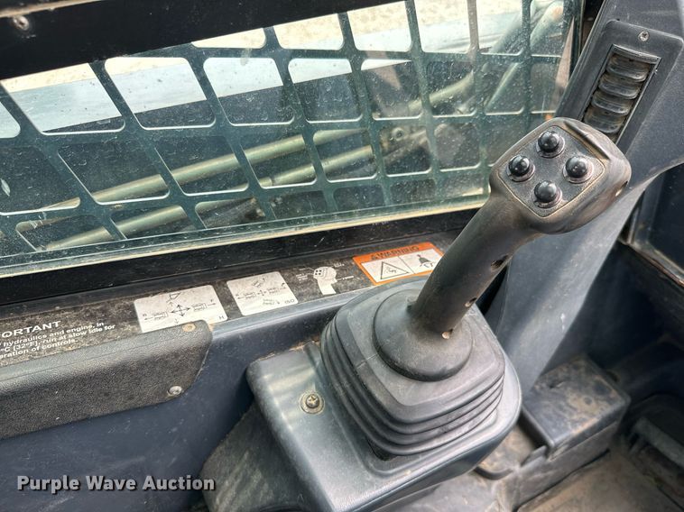 image for item MB9653 2011 John Deere 323D  tracked skid steer loader