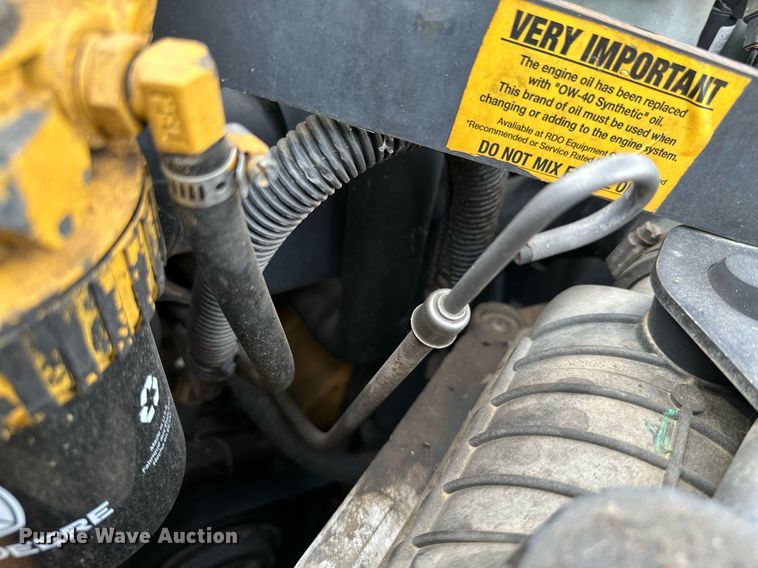 image for item MB9653 2011 John Deere 323D  tracked skid steer loader