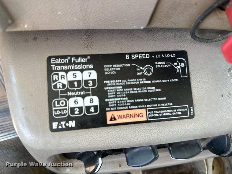 image for item MB9674 2001 Mack CH613  dump truck