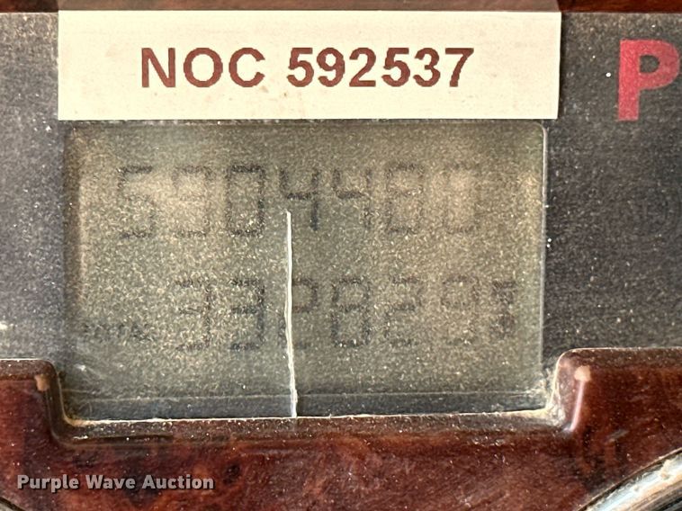 image for item MB9675 2004 Mack CV713  dump truck