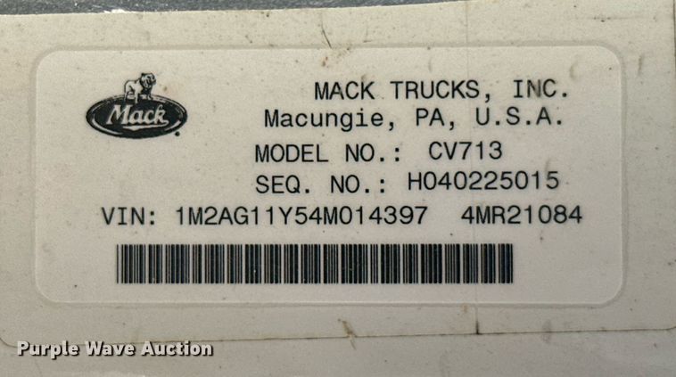 image for item MB9675 2004 Mack CV713  dump truck