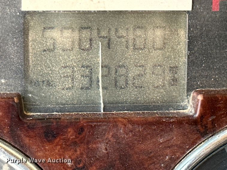 image for item MB9675 2004 Mack CV713  dump truck