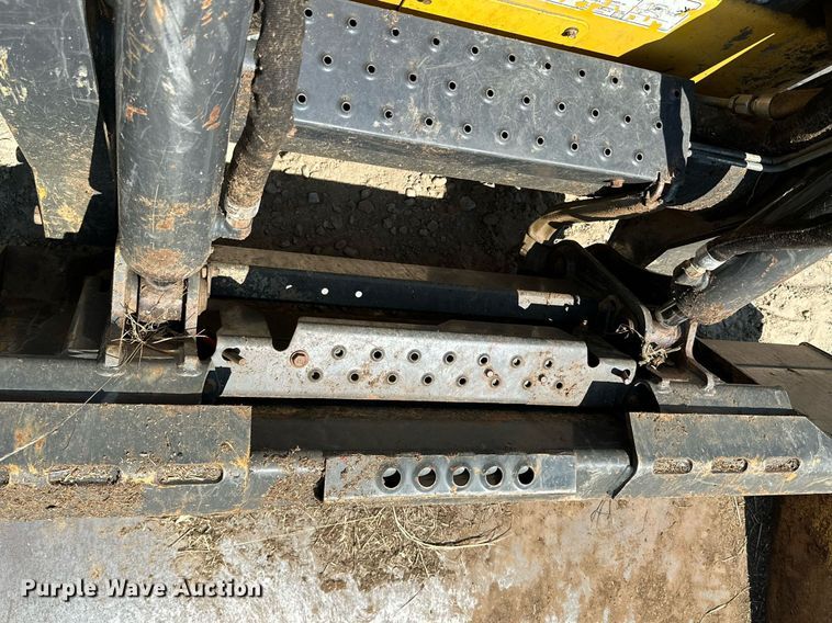 image for item MB9682 2015 New Holland C238  tracked skid steer loader