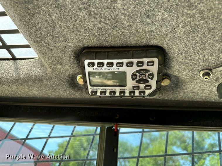 image for item MB9682 2015 New Holland C238  tracked skid steer loader