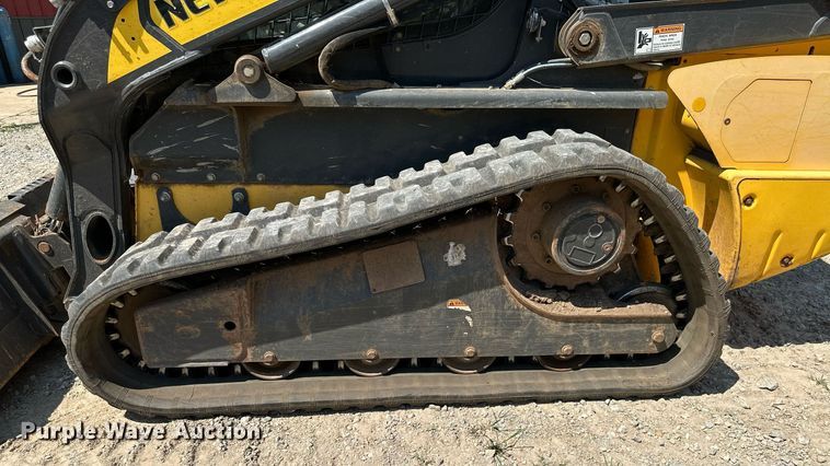 image for item MB9682 2015 New Holland C238  tracked skid steer loader