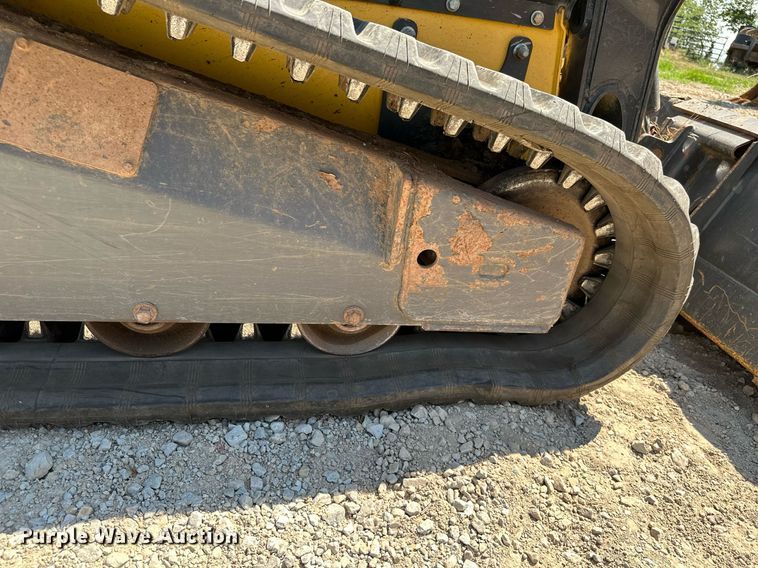 image for item MB9682 2015 New Holland C238  tracked skid steer loader