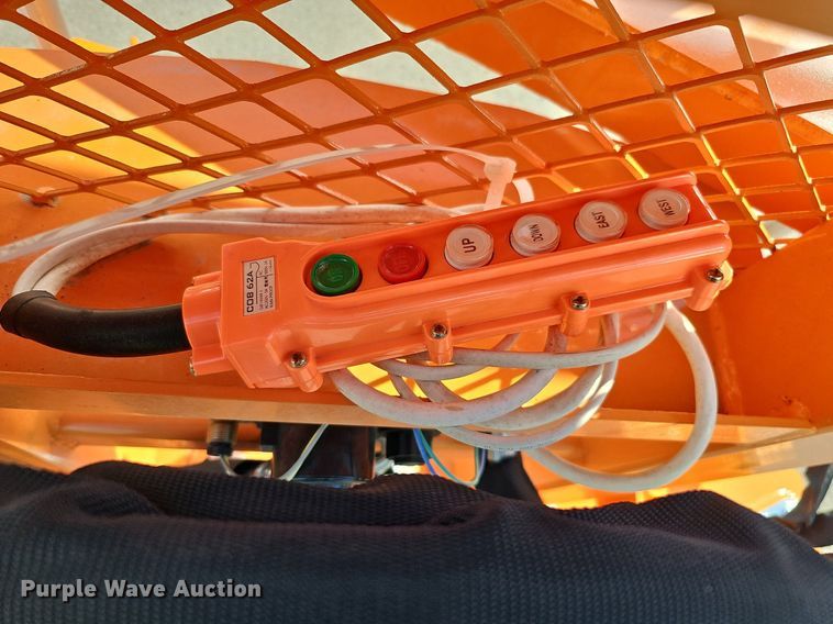 image for item MD9904 2023  skid steer grapple tree shear