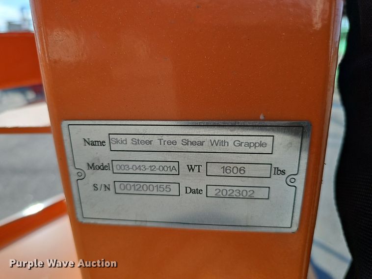 image for item MD9904 2023  skid steer grapple tree shear