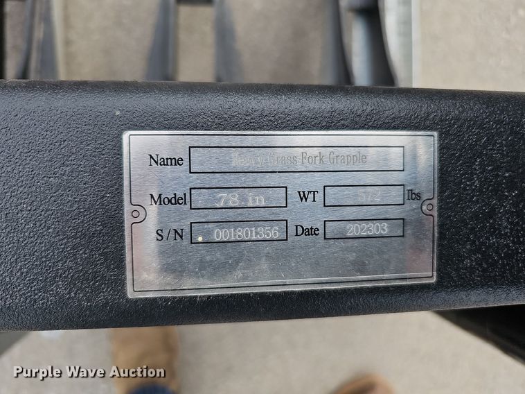 image for item MD9908 2023 Heavy Grass  skid steer root grapple bucket