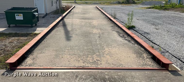 image for item MG9341 Btek BS7011200FECDSP  truck scale