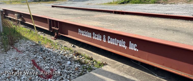 image for item MG9341 Btek BS7011200FECDSP  truck scale