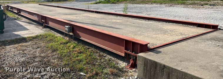 image for item MG9341 Btek BS7011200FECDSP  truck scale