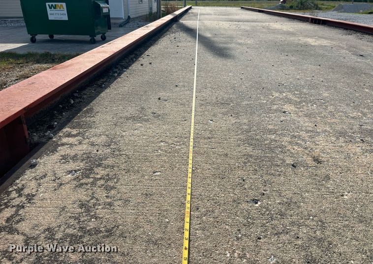 image for item MG9341 Btek BS7011200FECDSP  truck scale