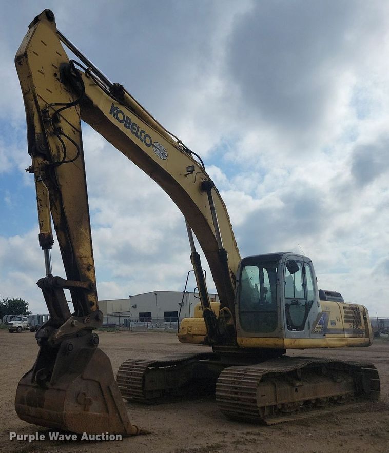 image for item ML9502 2006 Kobelco SK330LC  excavator