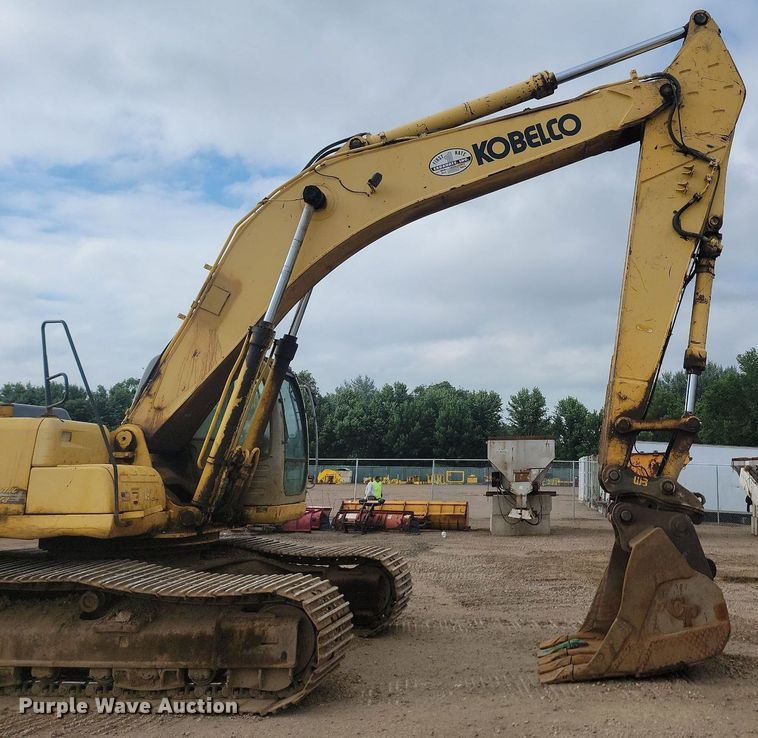 image for item ML9502 2006 Kobelco SK330LC  excavator