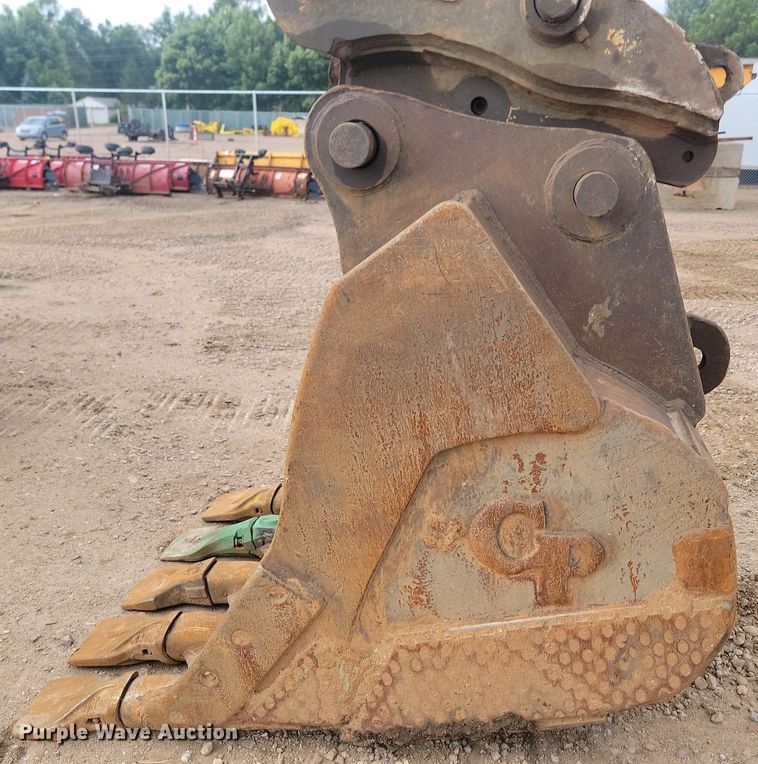 image for item ML9502 2006 Kobelco SK330LC  excavator