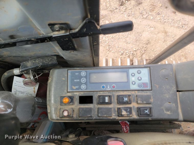 image for item ML9502 2006 Kobelco SK330LC  excavator