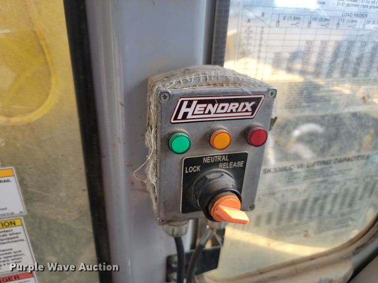 image for item ML9502 2006 Kobelco SK330LC  excavator