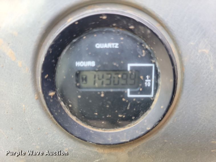 image for item ML9502 2006 Kobelco SK330LC  excavator