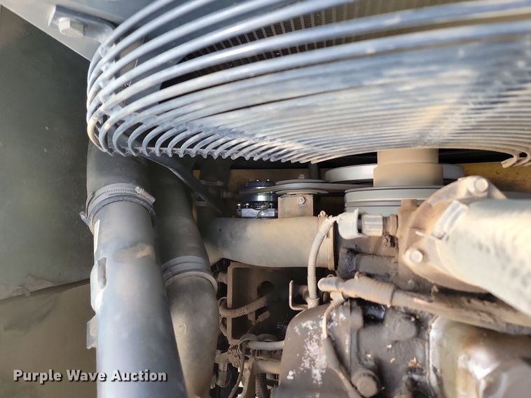 image for item ML9502 2006 Kobelco SK330LC  excavator