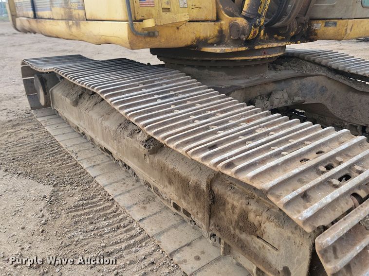 image for item ML9502 2006 Kobelco SK330LC  excavator