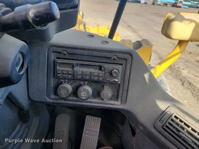 image for item ML9503 2006 Kawasaki 80ZV  wheel loader