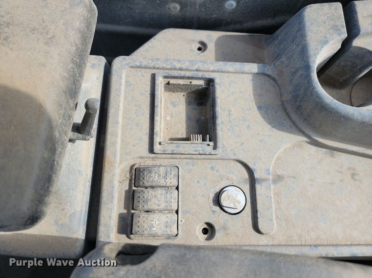 image for item ML9503 2006 Kawasaki 80ZV  wheel loader