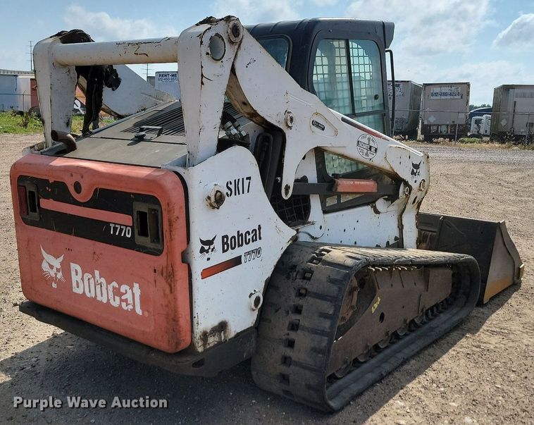 image for item ML9504 2014 Bobcat T770  tracked skid steer loader