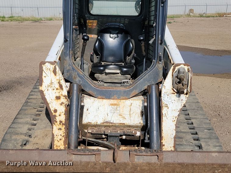 image for item ML9504 2014 Bobcat T770  tracked skid steer loader
