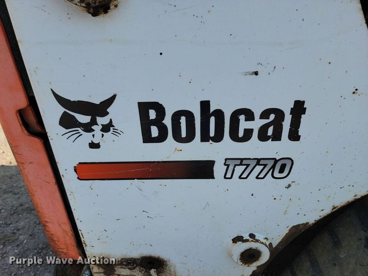 image for item ML9504 2014 Bobcat T770  tracked skid steer loader