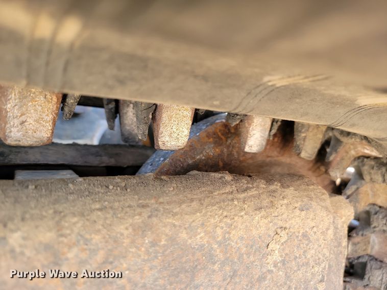 image for item ML9504 2014 Bobcat T770  tracked skid steer loader