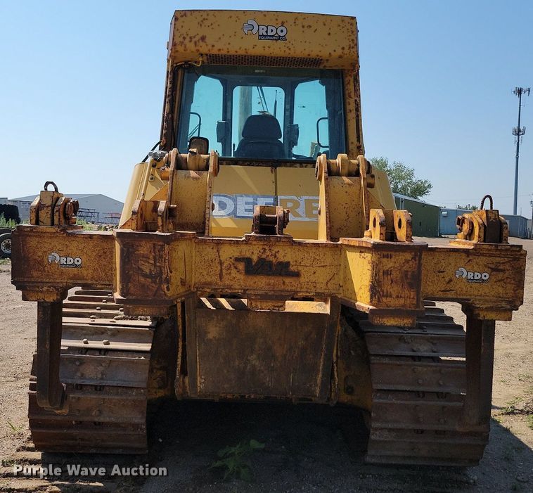 image for item ML9505 2004 John Deere 850C WT series II  dozer