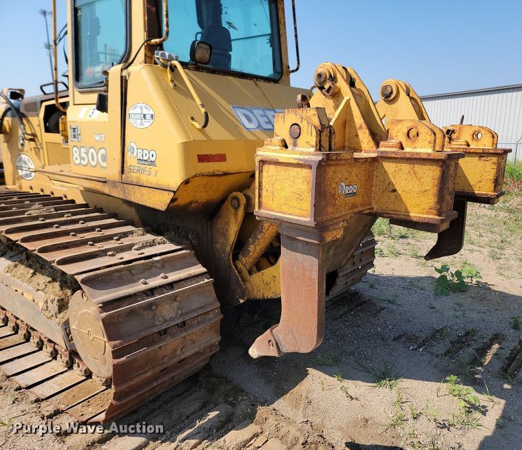 image for item ML9505 2004 John Deere 850C WT series II  dozer