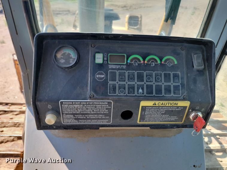 image for item ML9505 2004 John Deere 850C WT series II  dozer