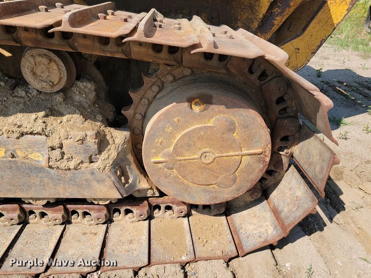 image for item ML9505 2004 John Deere 850C WT series II  dozer