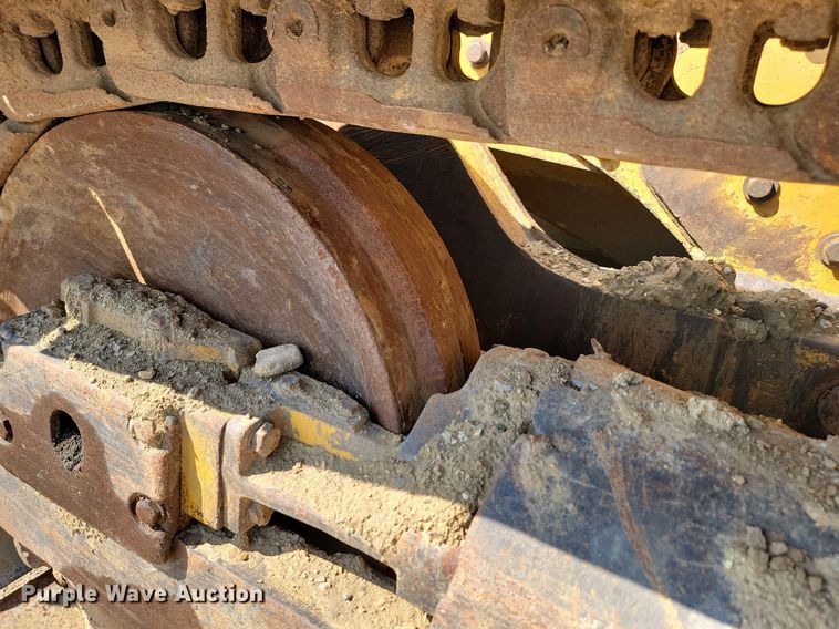 image for item ML9505 2004 John Deere 850C WT series II  dozer