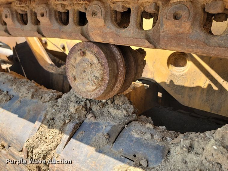 image for item ML9505 2004 John Deere 850C WT series II  dozer