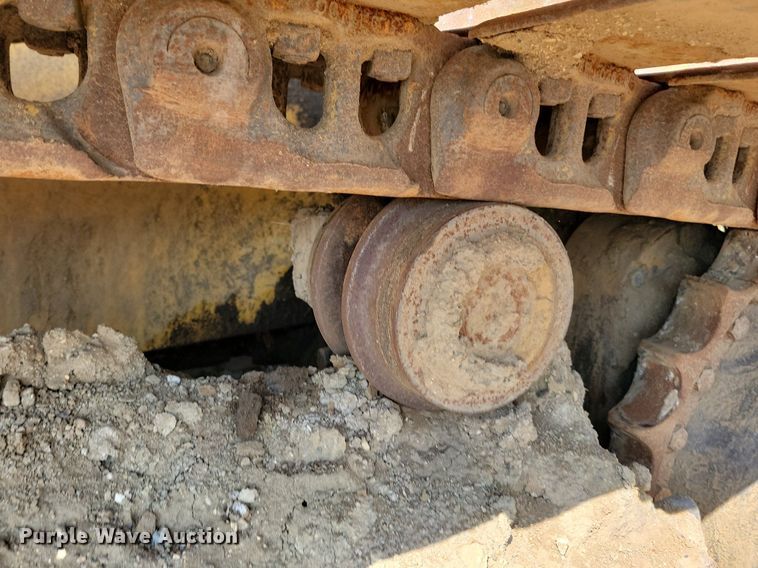 image for item ML9505 2004 John Deere 850C WT series II  dozer