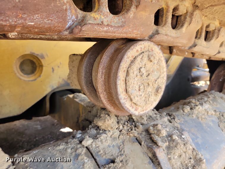 image for item ML9505 2004 John Deere 850C WT series II  dozer