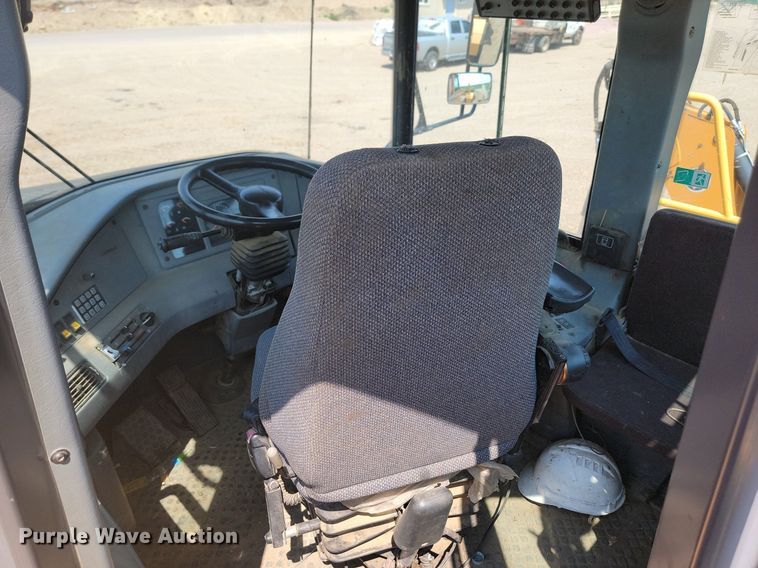 image for item ML9507 Volvo T450D  4WD scraper tractor