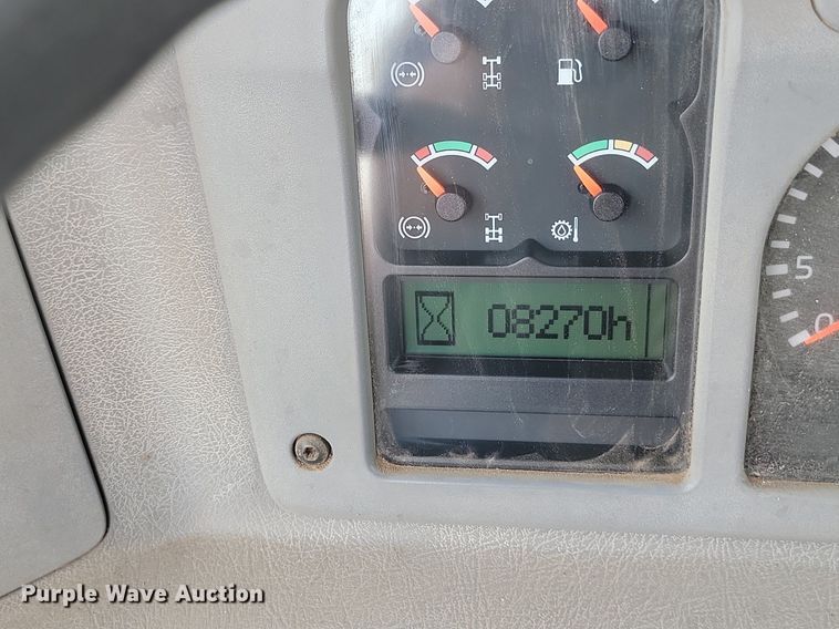 image for item ML9507 Volvo T450D  4WD scraper tractor