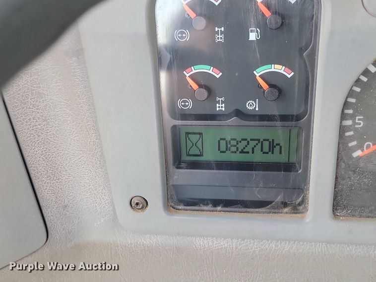 image for item ML9507 Volvo T450D  4WD scraper tractor