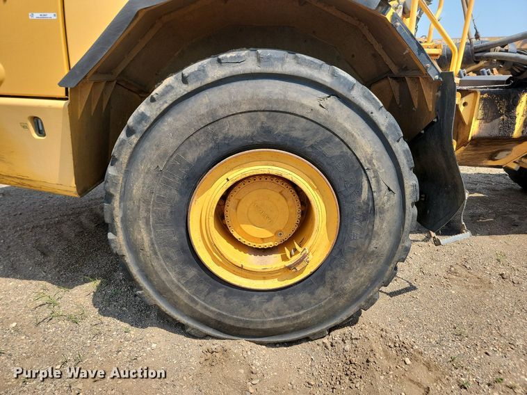 image for item ML9507 Volvo T450D  4WD scraper tractor