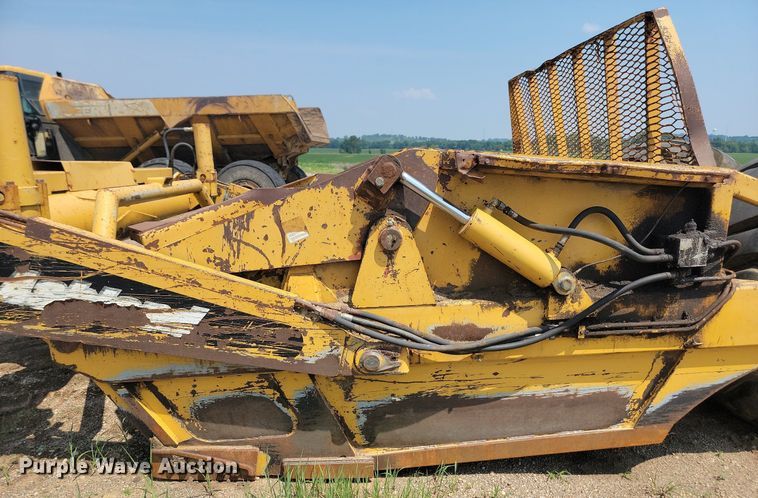 image for item ML9507 Volvo T450D  4WD scraper tractor