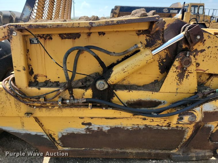 image for item ML9507 Volvo T450D  4WD scraper tractor